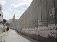 エルサレムを分断する「壁」