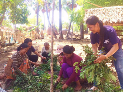 身近な材料を使ったたい肥づくり研修