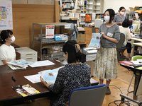 仕分けボランティアに来られたパルシステム東京の会員様