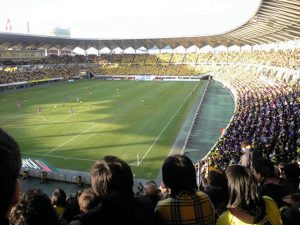 Mr. Hosono is a great soccer lover and his most favorite picture is that of “the miracle in Fukuari” (December, 2008). 