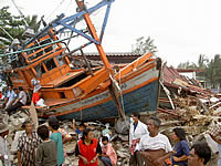津波に被災、多くの家屋が破壊された