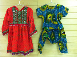 お子様と一緒に民族衣装で記念撮影は いかがですか？