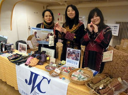 「加藤登紀子 ほろ酔いコンサート」で毎年出展させていただいているJVCブース