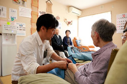 ボランティア派遣の介護の様子