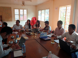 プノンペンでの会議の様子