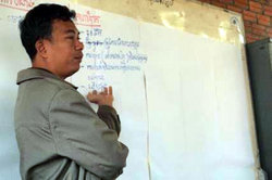 たくましいリーダーがJVCカンボジアを支えています。