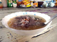 ボボー。私は、仲の良いおばさんのお店でボボーを食べると決めています。