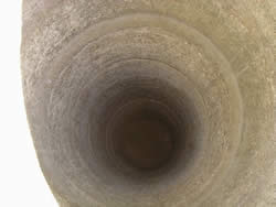 水が干上がった井戸