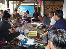 農民協会の話を聞く