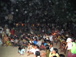 大勢の人たちが集まってくれる