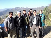 ネパールのNGOスタッフたちとレノール