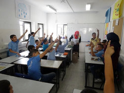 保健委員会へのトレーニングの様子。