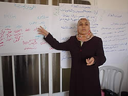 各グループの代表が、話し合いの内容を発表していきました。