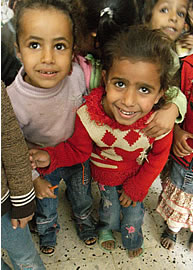  ■足元は裸足にサンダル