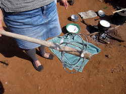 棒に太いワイヤーがしっかりついた、泡立て器
