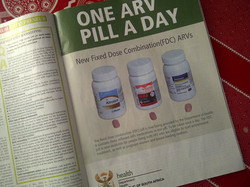 南アのゴシップ誌にも、1錠のARVがはじまった広告が一面で。