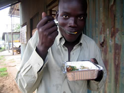 研修生時代のモモ、成績はダメだが誰からも好かれるキャラクターだった