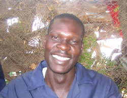 おしゃべり好きのタバン・ウィルソン。研修生時代の写真