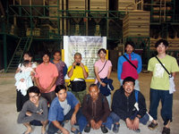 アースネット財団が活動する有機米の精米所で