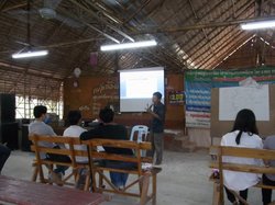 ペットピマーイ農園での講義