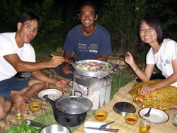 《楽しい！》タイ式焼肉＆鍋　店で食べるよりずっとおいしい。