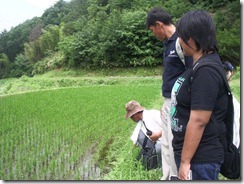 弥栄町　タイと日本の稲作の違いを確かめる