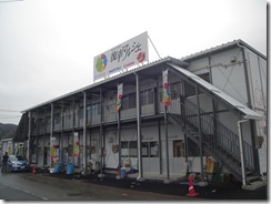 鹿折地区に初めて誕生した仮設商店街「気仙沼・鹿折復幸マルシェ」