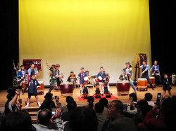 「江戸川太鼓20周年記念の会」の様子