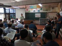 工事担当業者による説明
