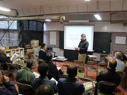 北陸視察の報告会の様子