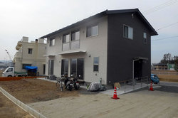 共同建設方式によって完成した住宅。大浦地区にて