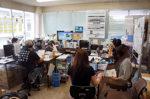 南相馬市役所の中にあるひばりFMのスタジオ
