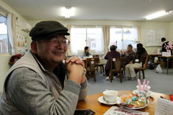 今野由喜氏　サロンにて