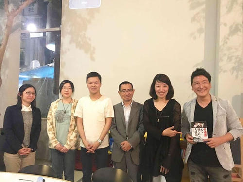 登壇者、右から堀さん、金さん、JVC今井、旭さん、長尾さん、JVC寺西