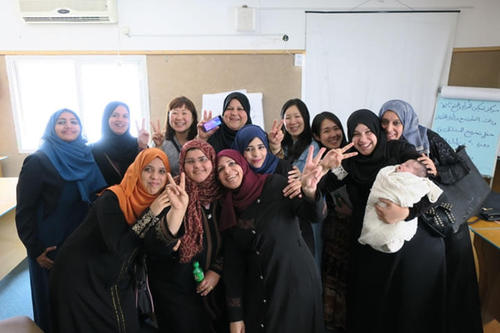 とにかく明るい女性たち。こちらが圧倒されてばかりです